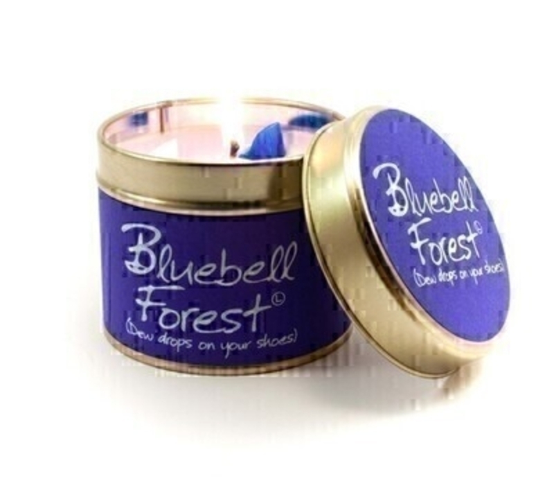 Let Lily Flame scented candles transport you to a different place - Bluebell Forest; Dewdrops on Your Shoes. The sun’s rays making you squint. The soft earth beneath your feet the forest’s dappled canopy above. Burn Time 35 hours. Dimensions 7.7 x 6.6cm
